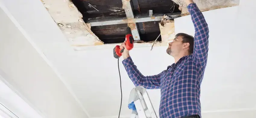 Ceiling water damage in Kaukauna, WI by Boyle Water Damage Restoration